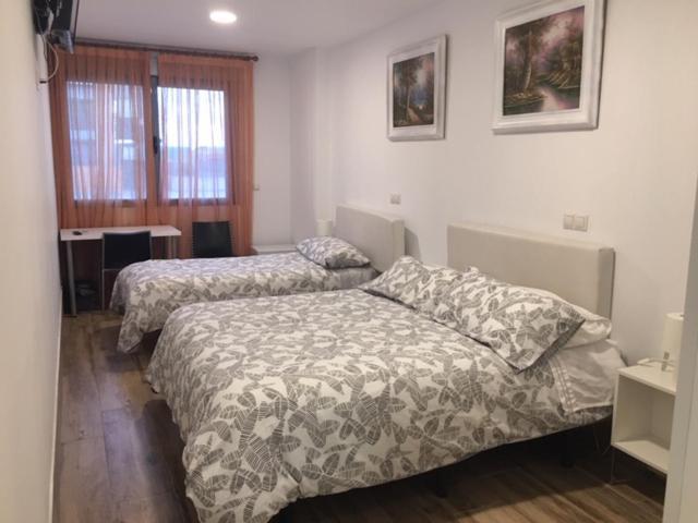 Rooms H Skyline 알코르콘 외부 사진